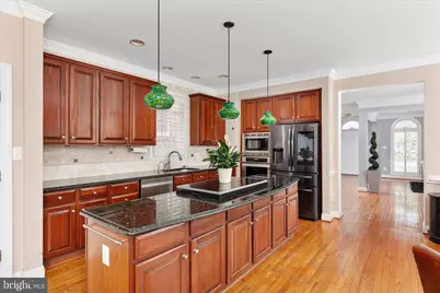 1401 Buena Vista Avenue, McLean, VA 22101 - Photo 14