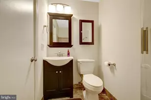 3621 Buckeye Ct, Fairfax, VA 22033 - Photo 42