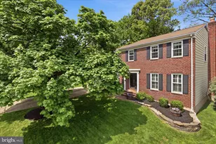 5208 Ruffner Woods Ct, Burke, VA 22015 - Photo 1