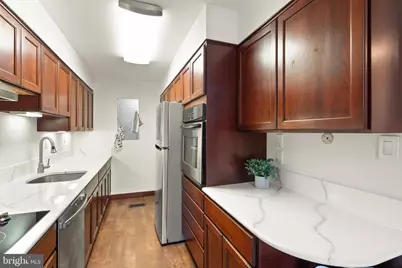 11465 Washington Plaza W, Reston, VA 20190 - Photo 8