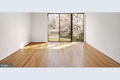 11465 Washington Plaza W, Reston, VA 20190 - Photo 10