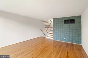 11465 Washington Plaza W, Reston, VA 20190 - Photo 14