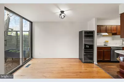 11465 Washington Plaza W, Reston, VA 20190 - Photo 6