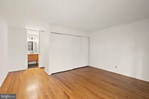 11465 Washington Plaza W, Reston, VA 20190 - Photo 18