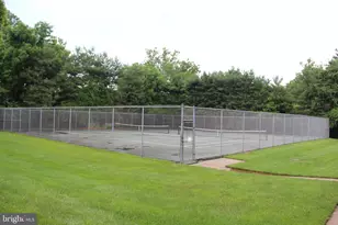 3001 Jeannie Anna Ct, Herndon, VA 20171 - Photo 18