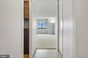 5902 Mt Eagle Dr, Alexandria, VA 22303 - Photo 26