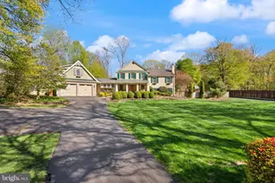 11809 Wayland St, Oakton, VA 22124 - Photo 2