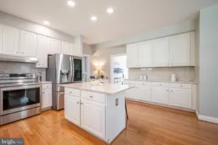 9380 Colbert Ct, Fairfax, VA 22032 - Photo 28