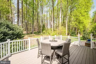 9380 Colbert Ct, Fairfax, VA 22032 - Photo 12