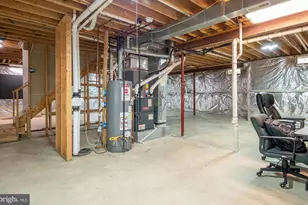 9380 Colbert Ct, Fairfax, VA 22032 - Photo 56