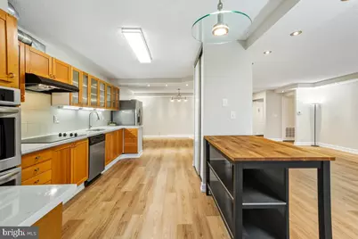 5904 Mount Eagle Drive #601, Alexandria, VA 22303 - Photo 1