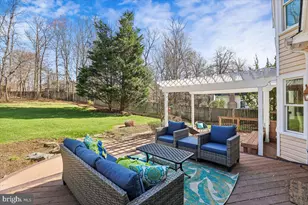 12015 Hamden Ct, Oakton, VA 22124 - Photo 6