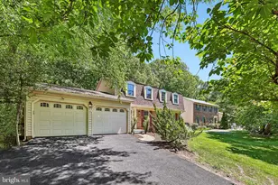 2484 Freetown Dr, Reston, VA 20191 - Photo 2