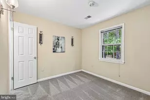 2484 Freetown Dr, Reston, VA 20191 - Photo 22