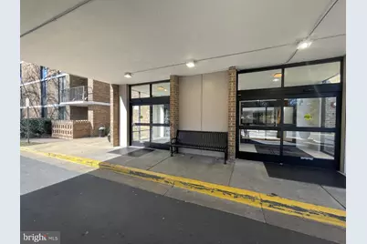 2300 Pimmit Drive #411, Falls Church, VA 22043 - Photo 2