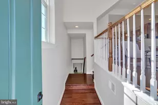 6267 Summit Point Ct, Alexandria, VA 22310 - Photo 10