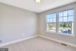 6267 Summit Point Ct, Alexandria, VA 22310 - Photo 32