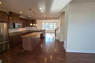 6267 Summit Point Ct, Alexandria, VA 22310 - Photo 8