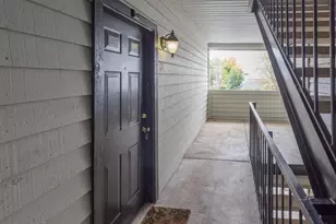 3906 Penderview Dr, Fairfax, VA 22033 - Photo 20