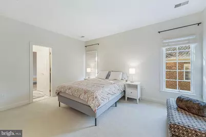 7405 Old Maple Sq, McLean, VA 22102 - Photo 58