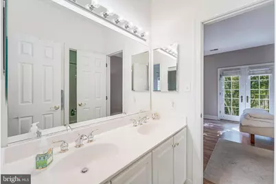 7405 Old Maple Sq, McLean, VA 22102 - Photo 60
