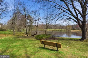 2184 Pond View Ct, Reston, VA 20191 - Photo 36