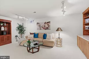 2184 Pond View Ct, Reston, VA 20191 - Photo 28