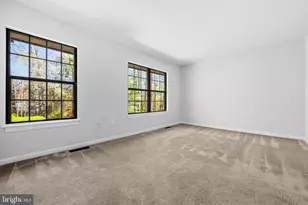 2009 Headlands Cir, Reston, VA 20191 - Photo 16