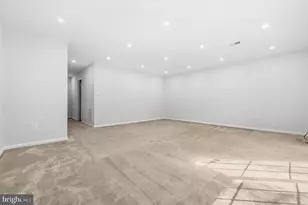 2009 Headlands Cir, Reston, VA 20191 - Photo 18