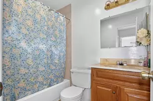 2108 Mager Dr, Herndon, VA 20170 - Photo 32