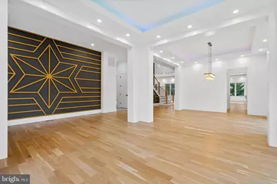 7209 Sipes Lane, Annandale, VA 22003 - Photo 2