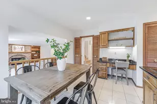 1807 Abbey Glen, Vienna, VA 22182 - Photo 20