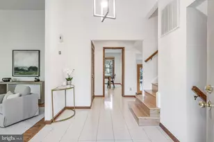 1807 Abbey Glen, Vienna, VA 22182 - Photo 6