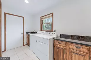 1807 Abbey Glen, Vienna, VA 22182 - Photo 72