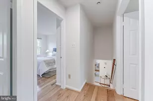 1807 Abbey Glen, Vienna, VA 22182 - Photo 46