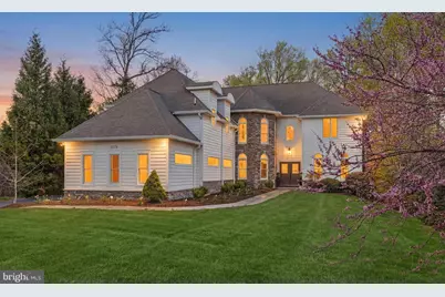 8228 Westchester Drive, Vienna, VA 22182 - Photo 1
