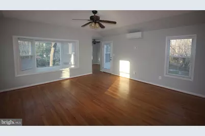 [Address not provided], Vienna, VA 22181 - Photo 10