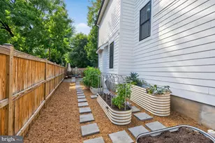 2808 W George Mason Rd, Falls Church, VA 22042 - Photo 36