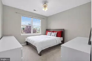 12144 Garden Grove Cir, Fairfax, VA 22030 - Photo 16