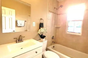 3605 Crest Dr, Annandale, VA 22003 - Photo 52