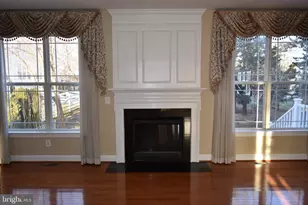 8708 Flowering Dogwood Ln, Lorton, VA 22079 - Photo 14