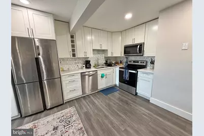 9518 Mooregate Court, Lorton, VA 22079 - Photo 4