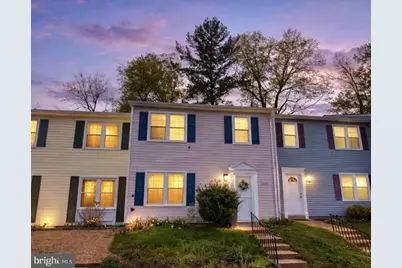 9518 Mooregate Court, Lorton, VA 22079 - Photo 2