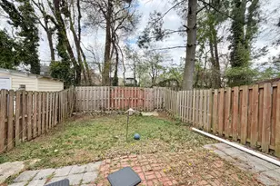 9518 Mooregate Ct, Lorton, VA 22079 - Photo 16