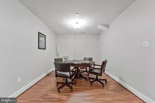 9183 Topaz St, Fairfax, VA 22031 - Photo 54