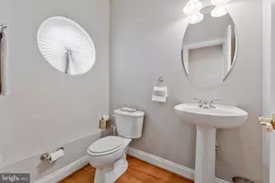 9183 Topaz St, Fairfax, VA 22031 - Photo 26