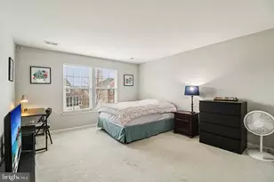 1694 Winterwood Ct, Herndon, VA 20170 - Photo 28