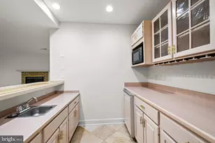 12187 Brecknock St, Oakton, VA 22124 - Photo 44