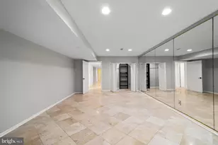 12187 Brecknock St, Oakton, VA 22124 - Photo 46