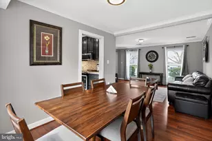 805 Mosby Hollow Dr, Herndon, VA 20170 - Photo 16